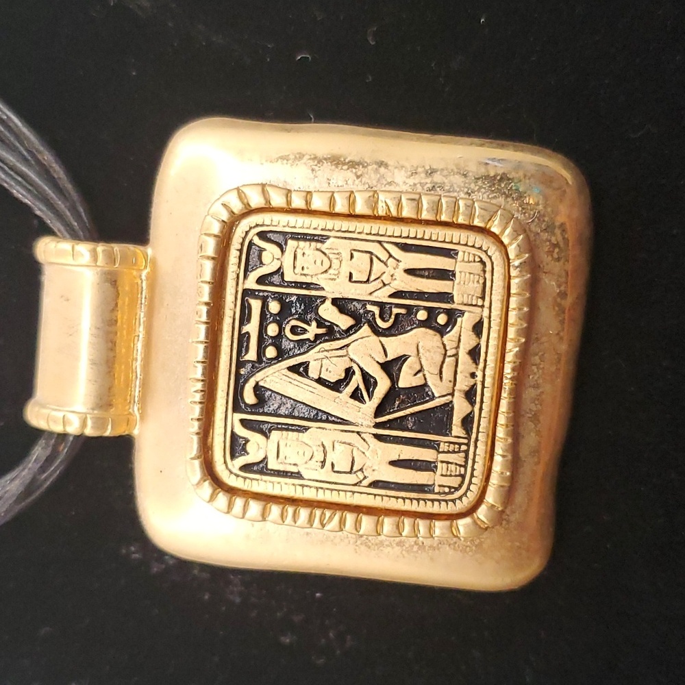 Necklace - Picture 2 of 5